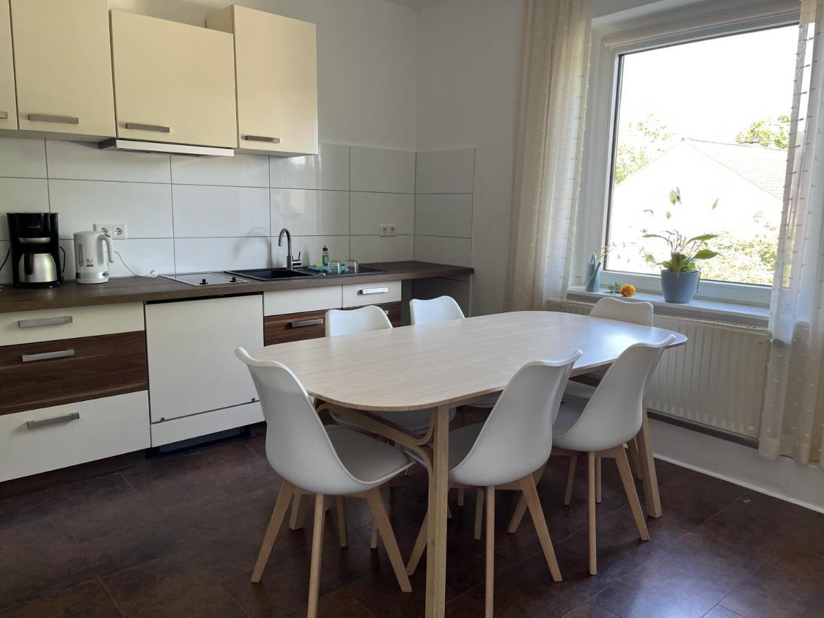Privatzimmer Am Iltispark Duisburg Exteriér fotografie